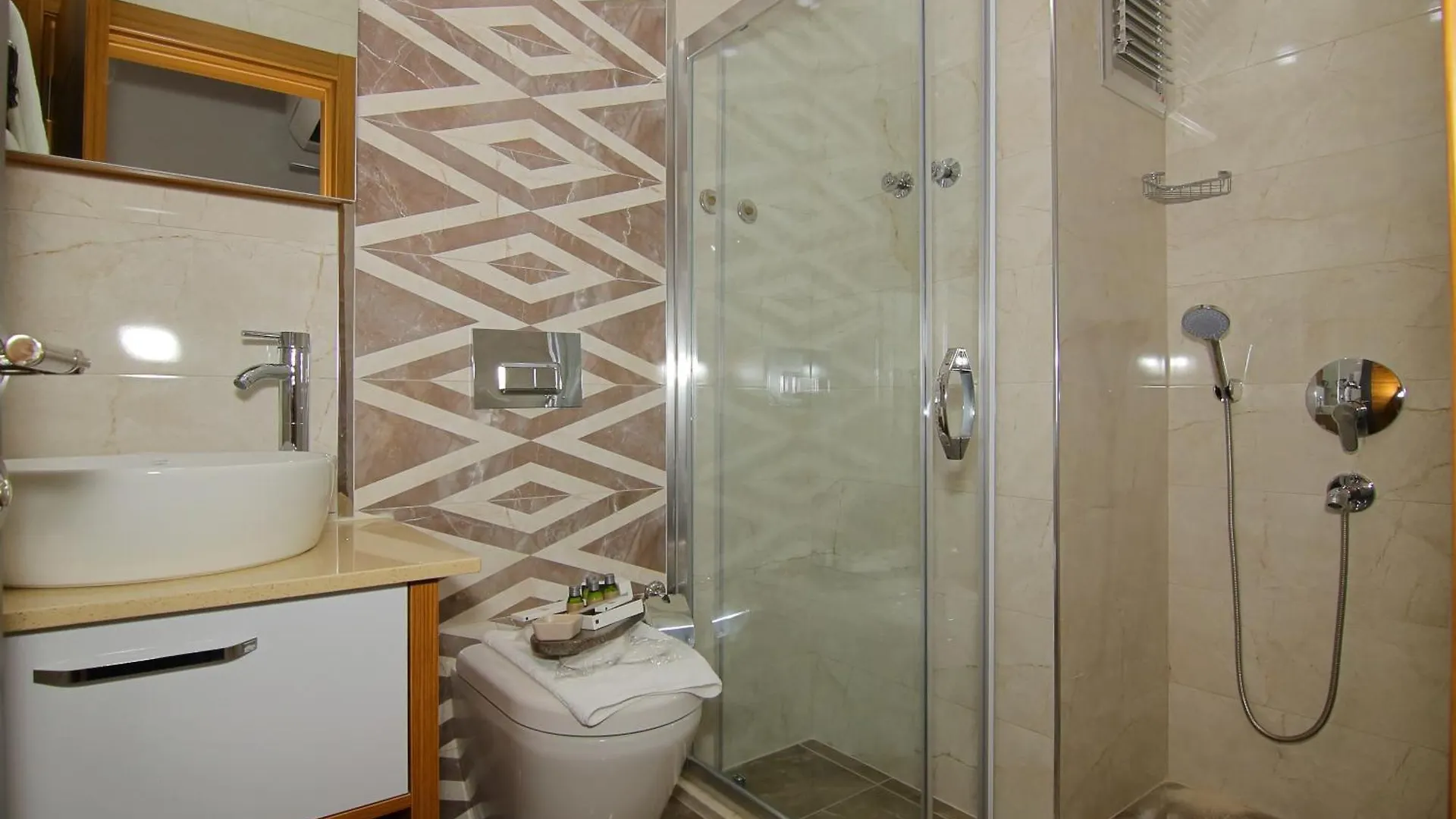 Cabana Boutique Hotel & Cafe Milas 3*,